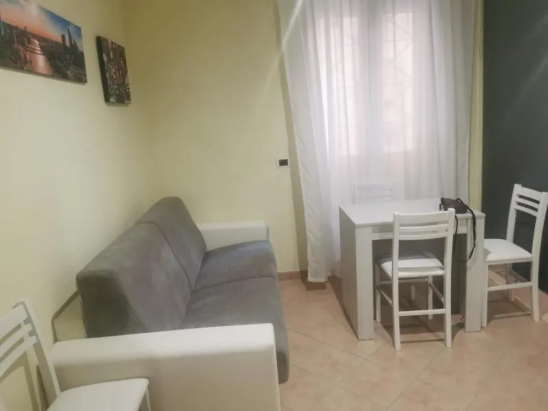 Rome Apartment 4